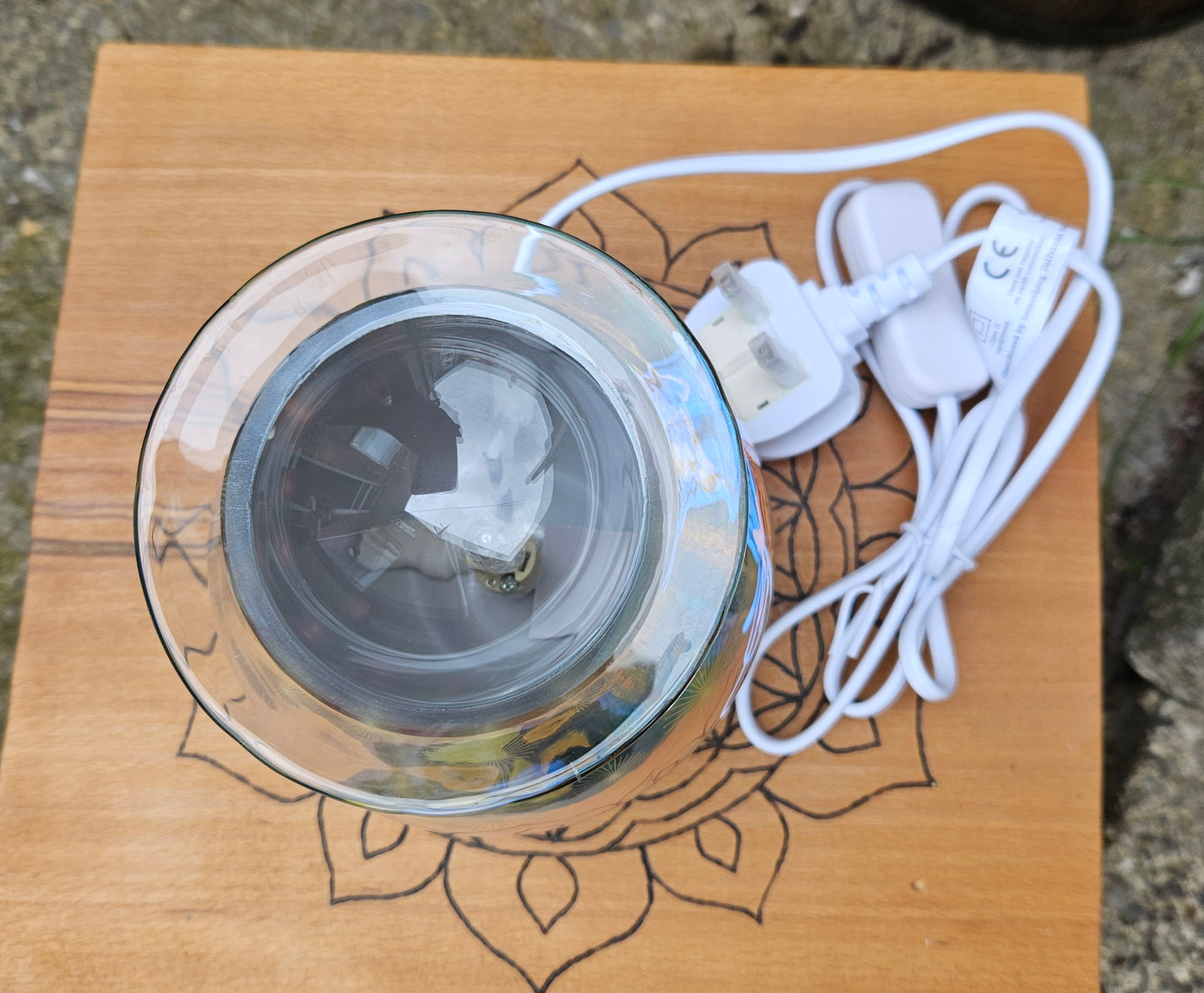 #KUC025 Holographic Oil Burner