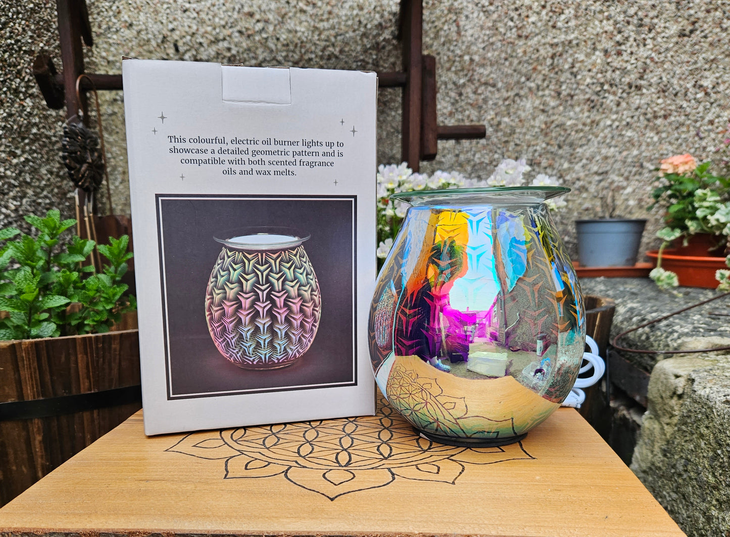 #KUC027 Holographic Oil Burner