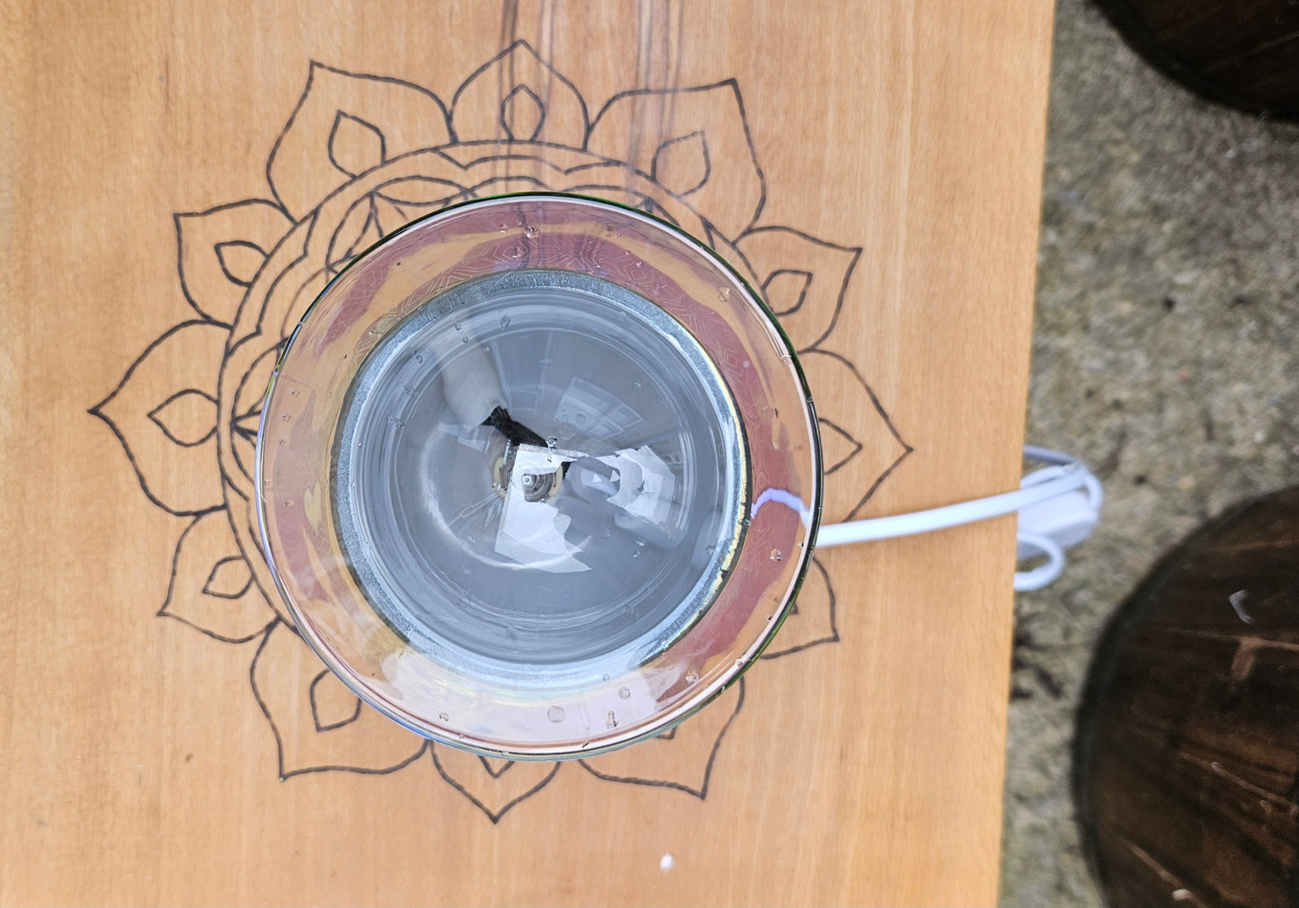 #KUC028 Holographic Oil Burner