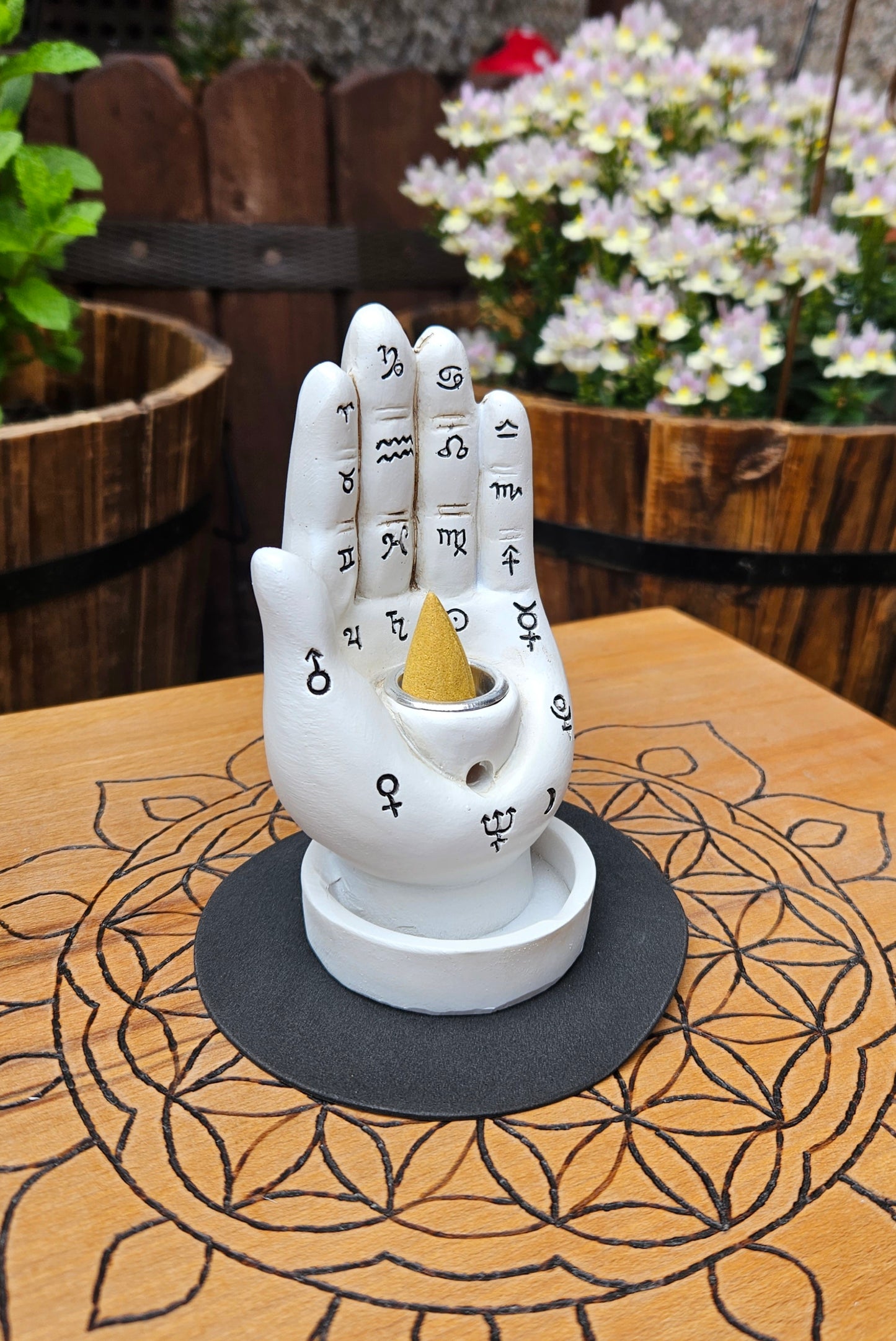 Nemesis Now ~ Palmistry Backflow / Incense Holder ~ White