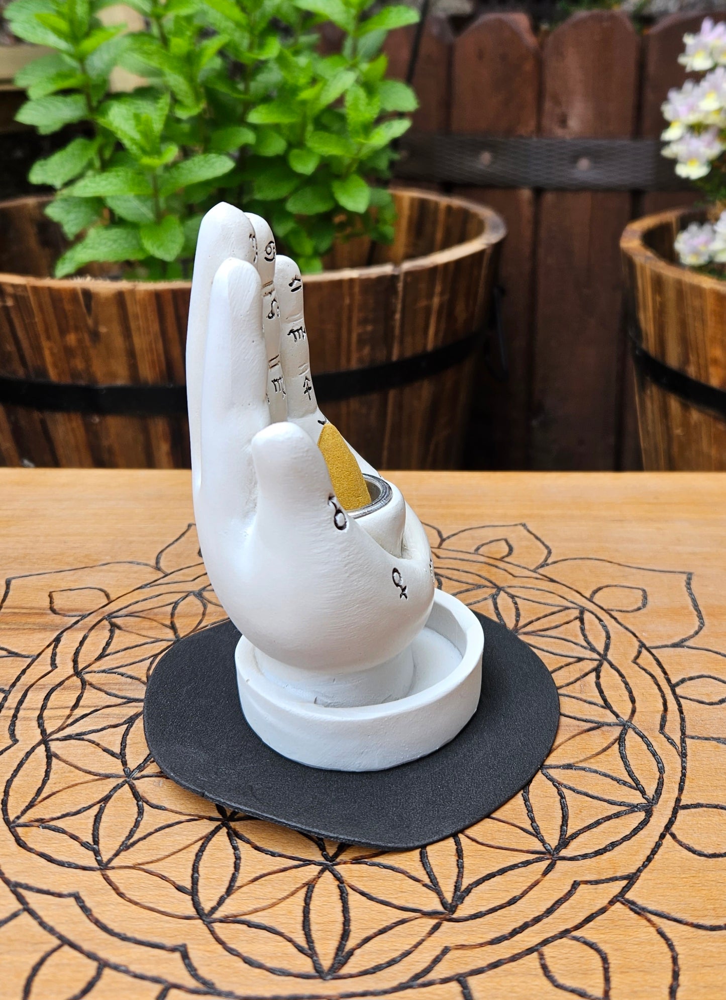 Nemesis Now ~ Palmistry Backflow / Incense Holder ~ White