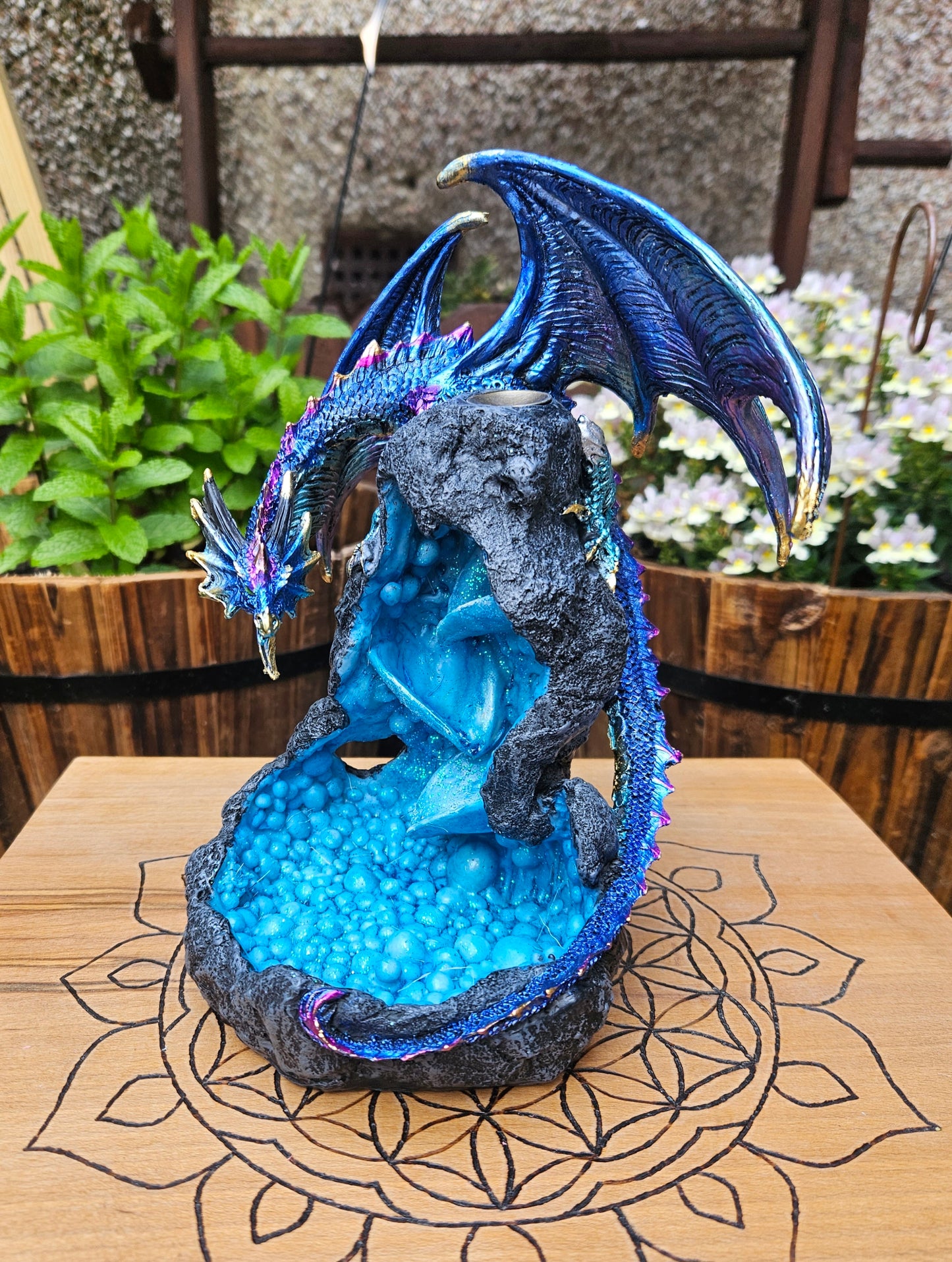Nemesis Now ~ Dragons Intrigue Backflow ~ New and Boxed