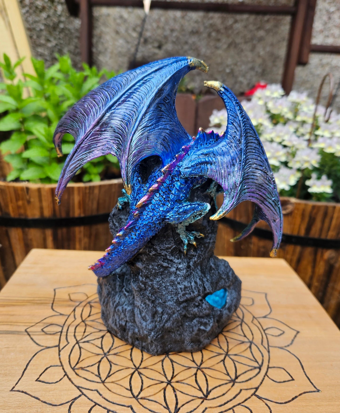 Nemesis Now ~ Dragons Intrigue Backflow ~ New and Boxed