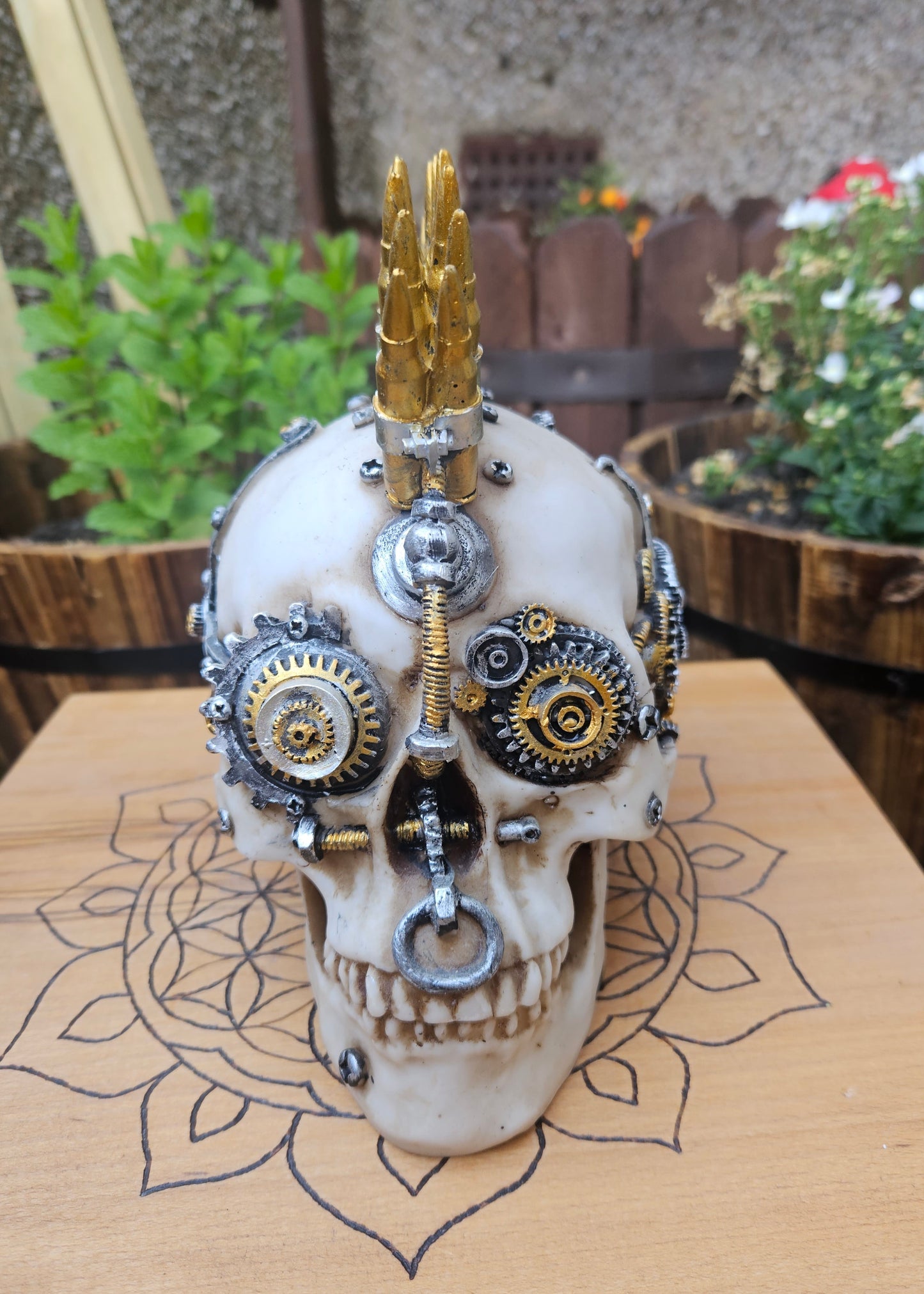 Bullet Skull Ornament - Nemesis Now - Ex Display