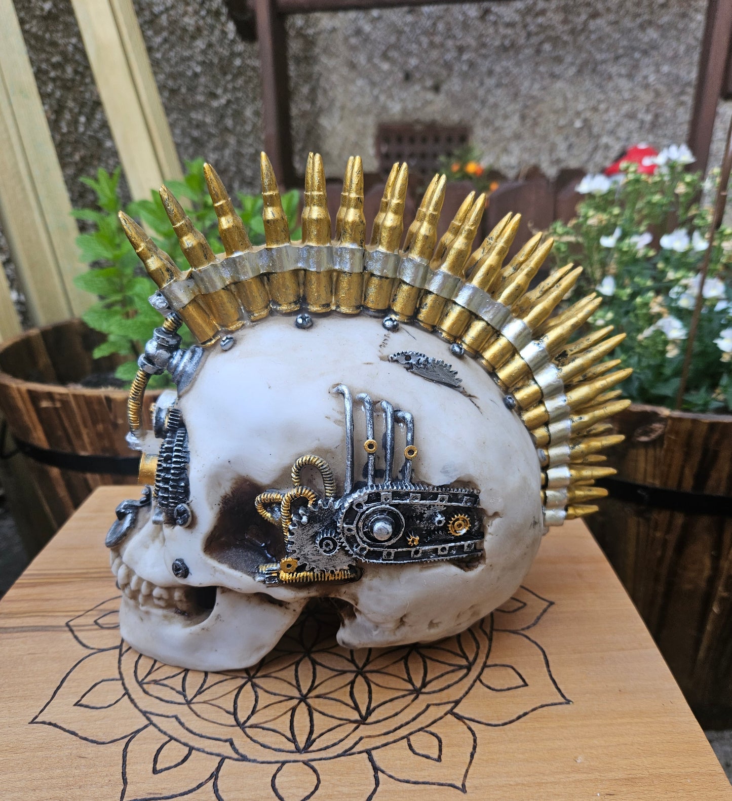Bullet Skull Ornament - Nemesis Now - Ex Display