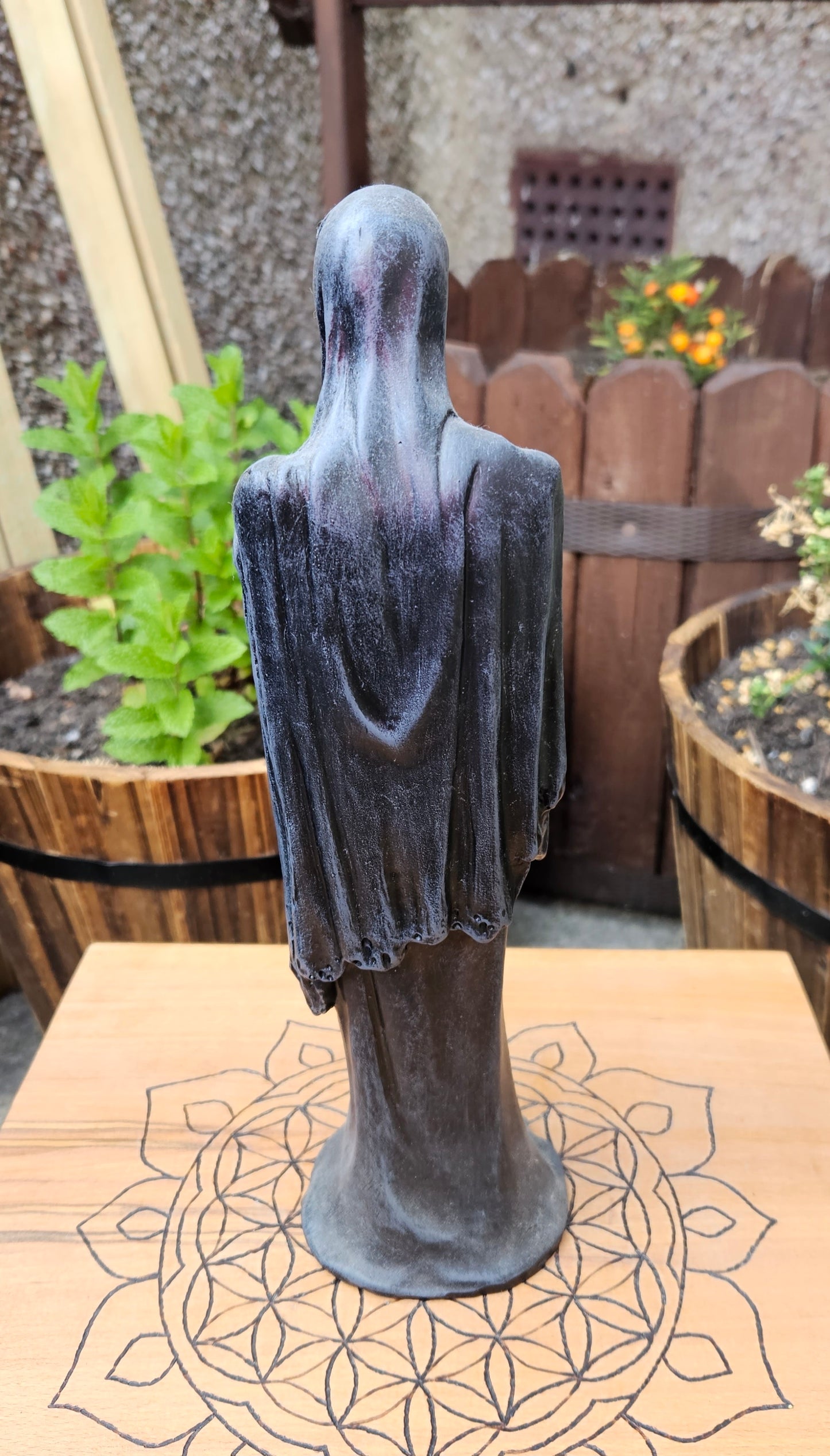 Haunting Visage - Nemesis Now - EX Display (No Box)