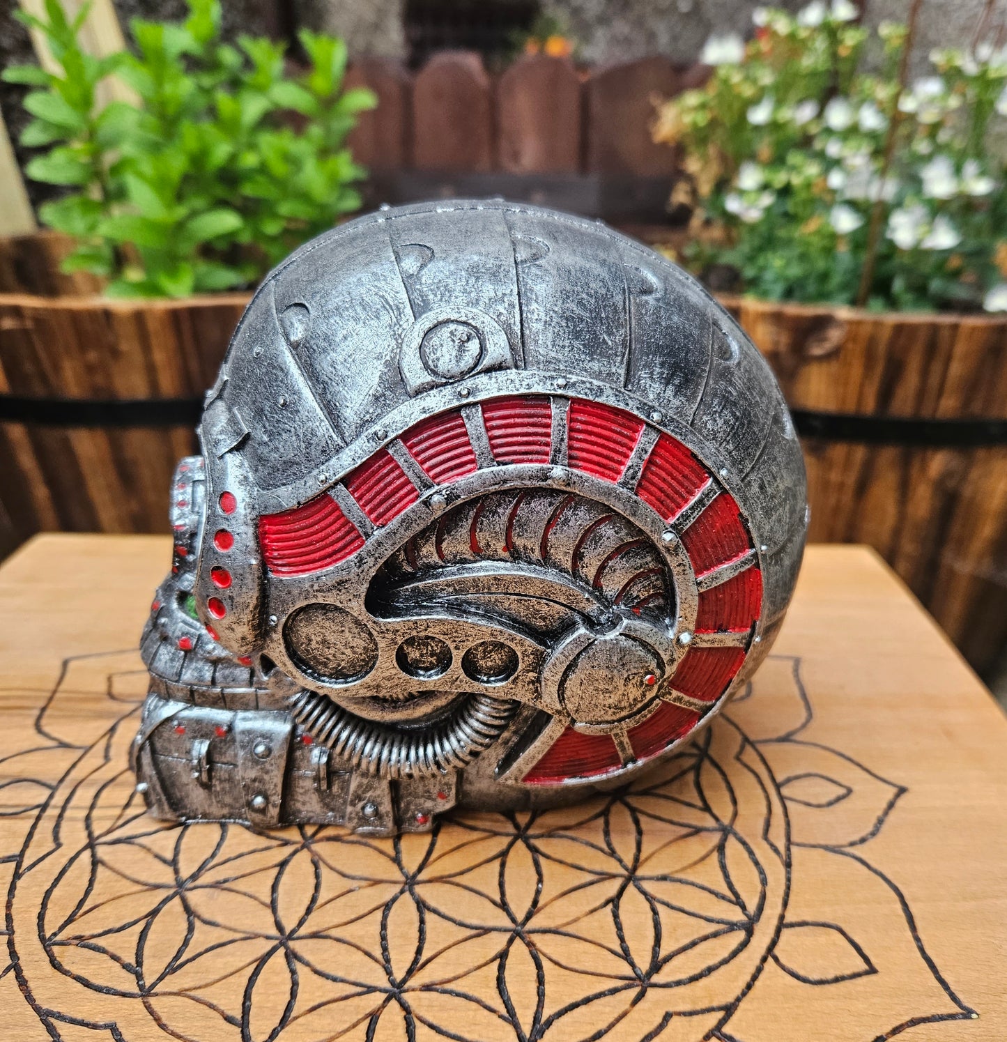 Cyber Skull (Not its licensed name) - Nemesis Now - EX Display (No Box)