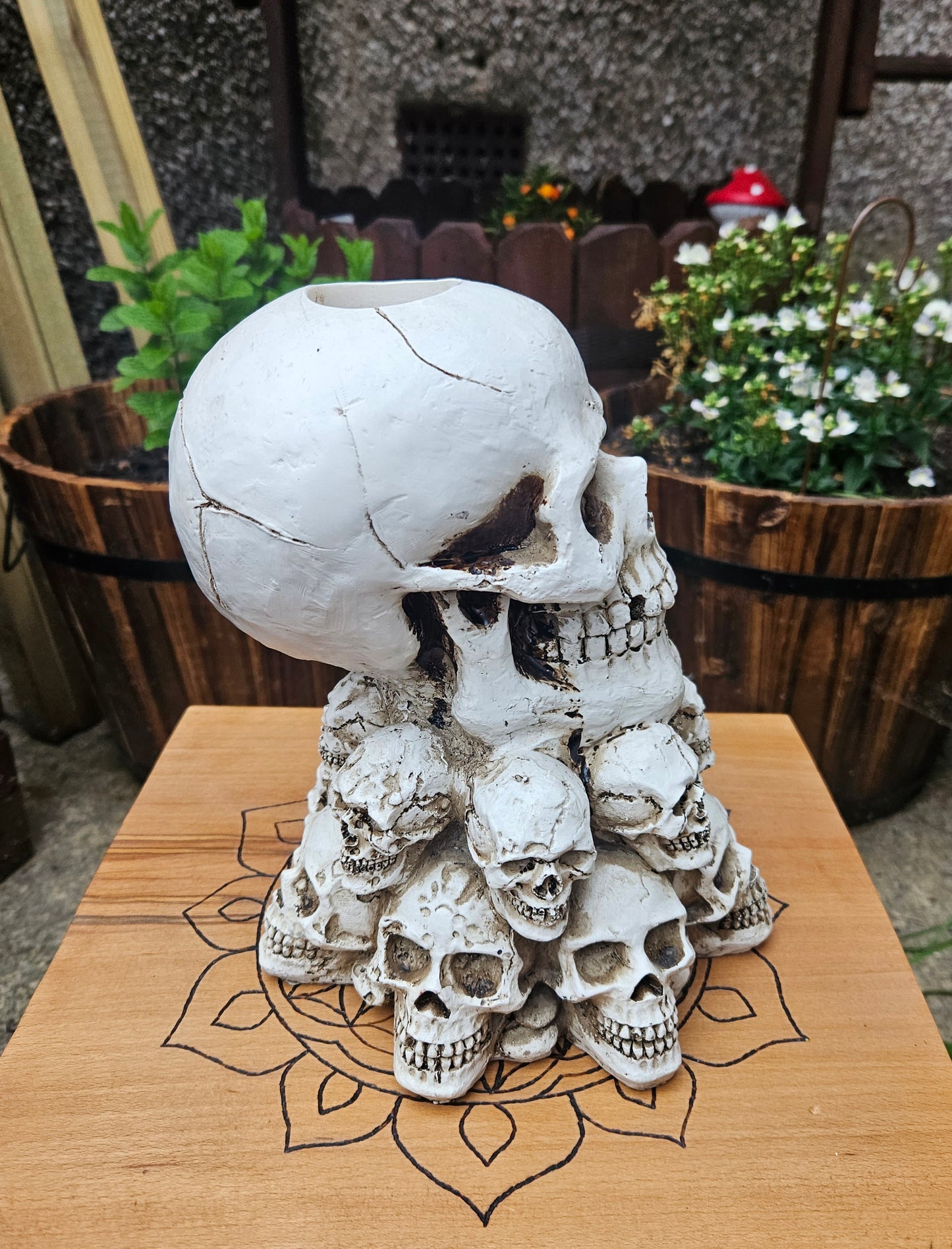 Skull Stack Tealight Holder - EX Display (No Box)