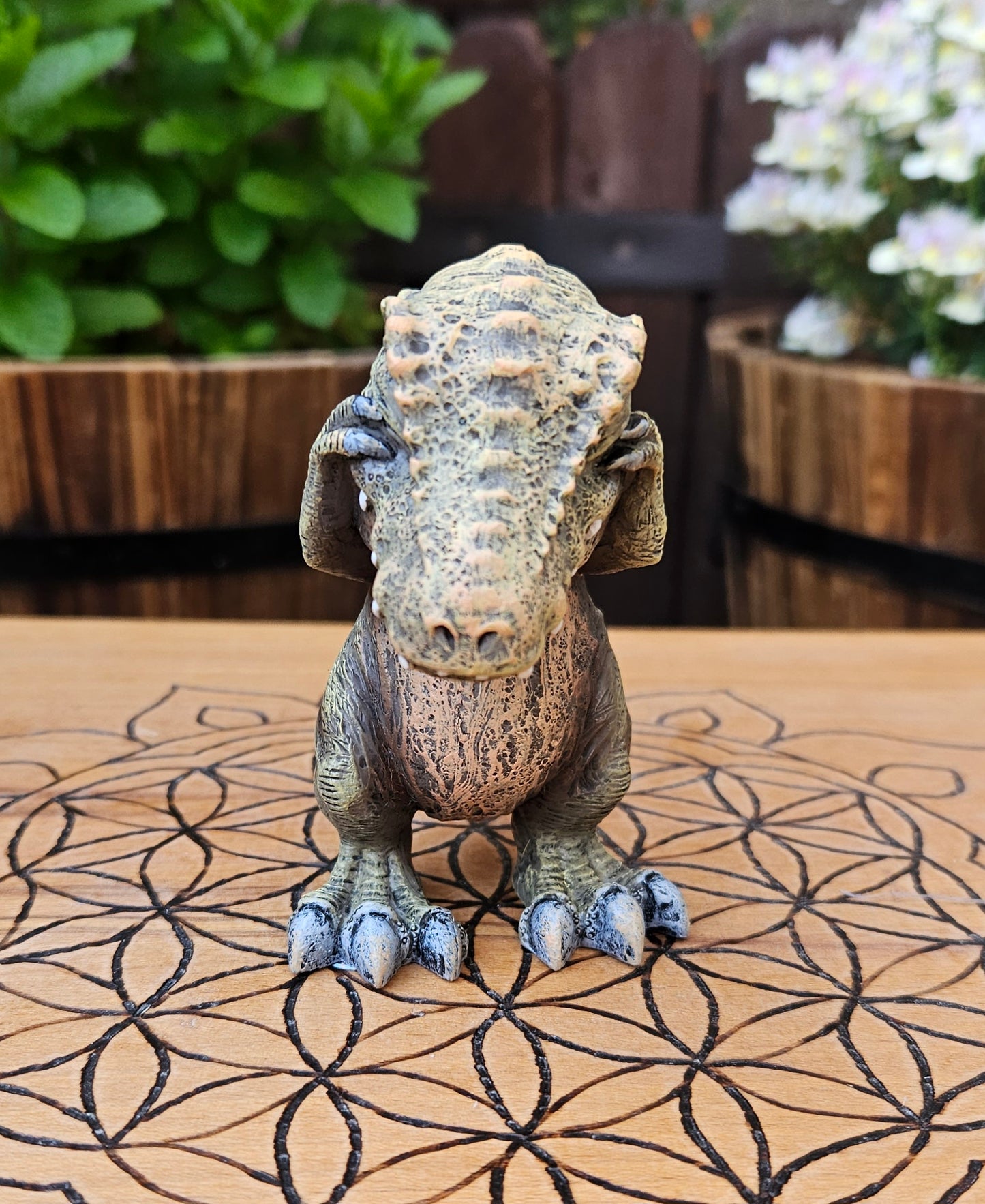Nemesis Now ~ 3 Wise Dinosaurs