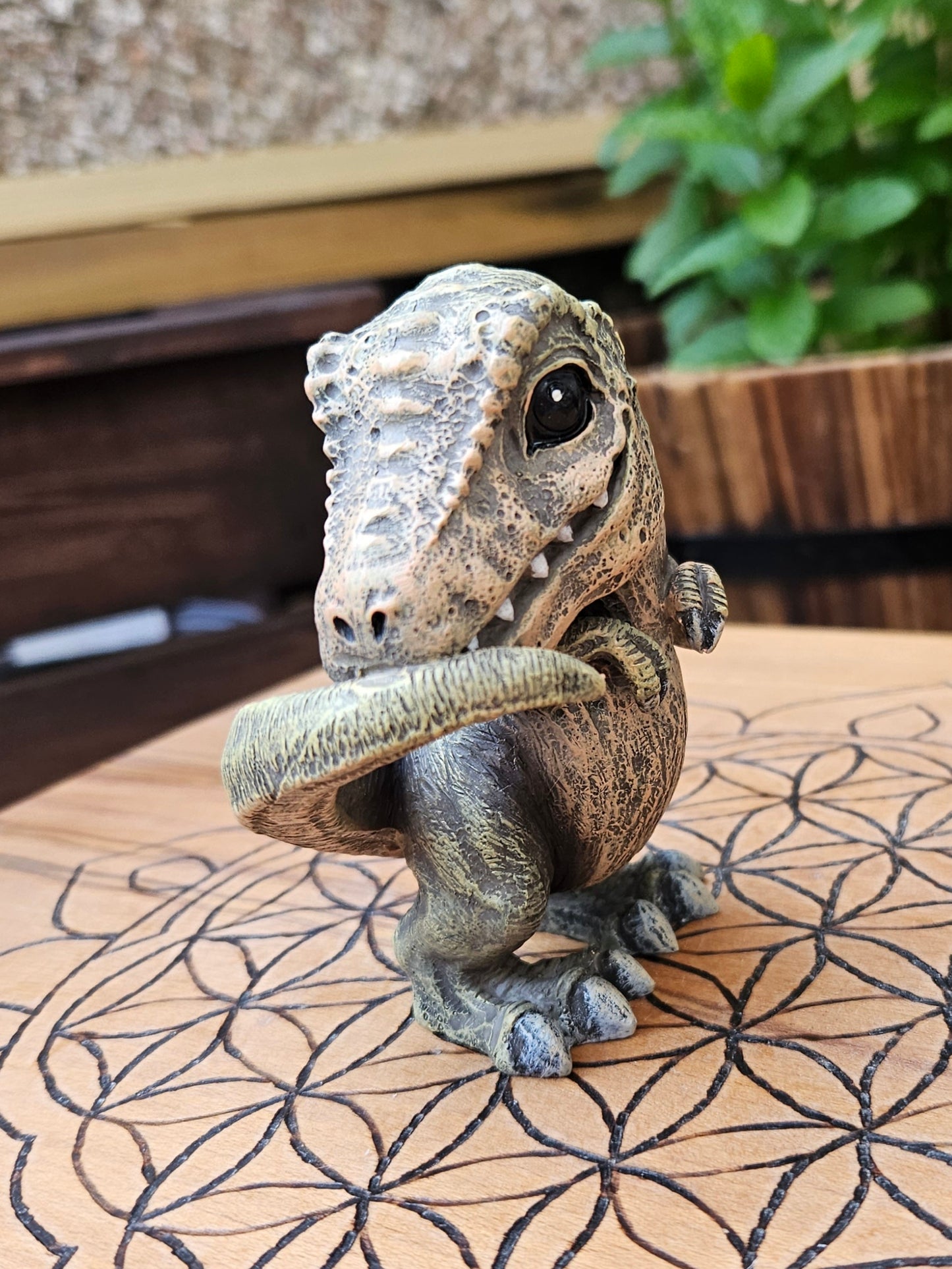 Nemesis Now ~ 3 Wise Dinosaurs