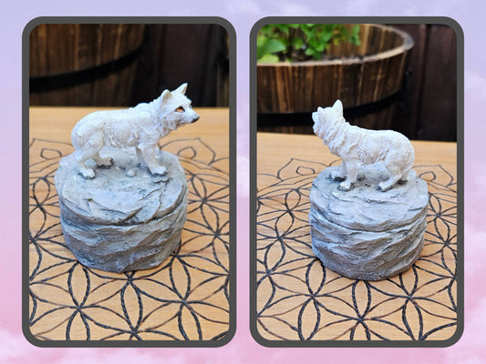 Wolf Trinket Box - Alert (Not its licensed name) - Nemesis Now - EX Display (No Box)